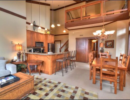 Stonebridge Lodge - 2 Bdrm + Loft HT (E) - Big White