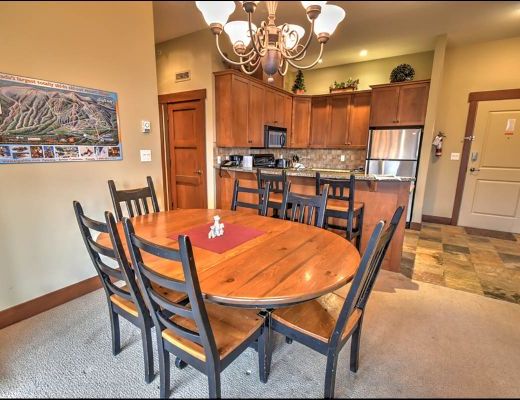 Stonebridge Lodge - 3 Bdrm HT (E) - Big White