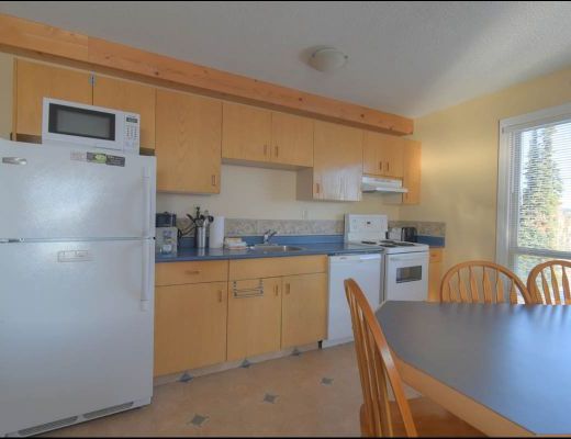 Whitefoot Lodge - 2 Bdrm (R) - Big White