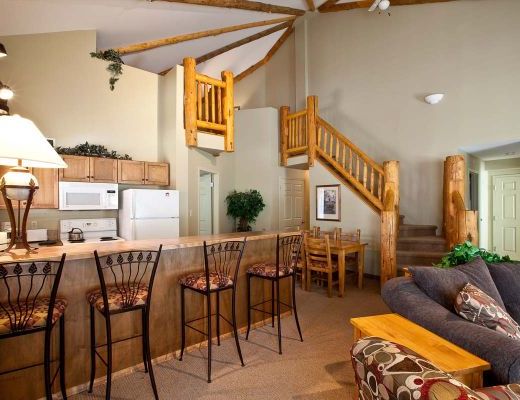 Polaris Lodge - 3 Bdrm Master - Kimberley