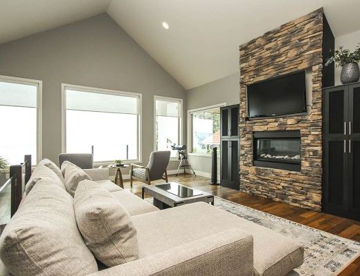 Lakeview Escape - 4 Bdrm w/Heated Pool HT - West Kelowna