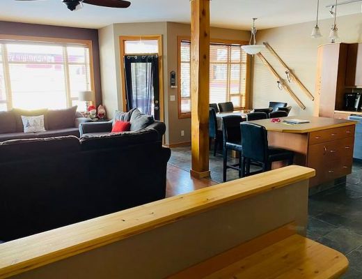 Lazy Bear Lodge - 2 Bdrm + Den HT - Apex