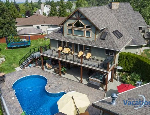 Craftsman Pool Home - 5 Bdrm w/ Pool HT - Kelowna (CVH)