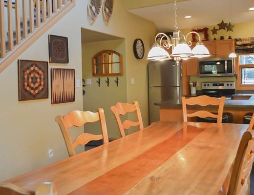 Fairway Cottage #6 (Finchs Nest) - 3 Bdrm HT - Sun Peaks (TM)