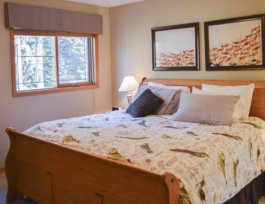 Fairway Cottage #6 (Finchs Nest) - 3 Bdrm HT - Sun Peaks (TM)