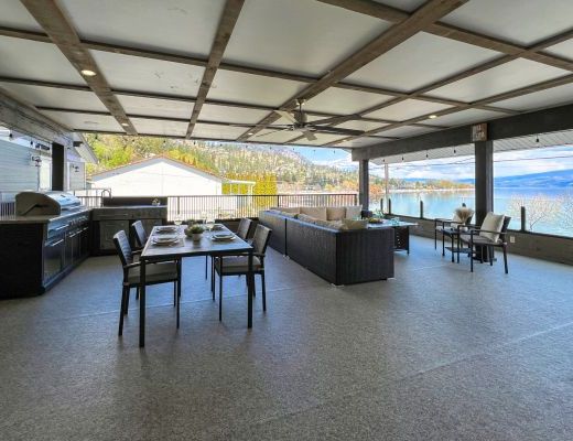 Peachland Beach House - 4 Bdrm w/ Heated Pool - Peachland