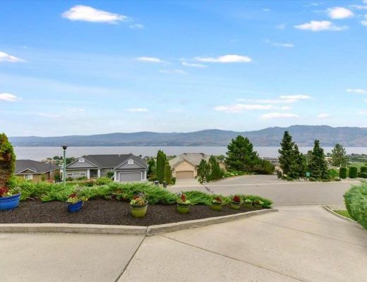 Stellar View - 4 Bdrm - West Kelowna