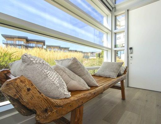 The Waterfront - 4 Bdrm - 4 Bdrm w/ Boat Lift - West Kelowna (CVH)