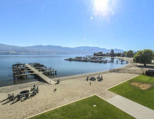 The Waterfront - 4 Bdrm - 4 Bdrm w/ Boat Lift - West Kelowna (CVH)