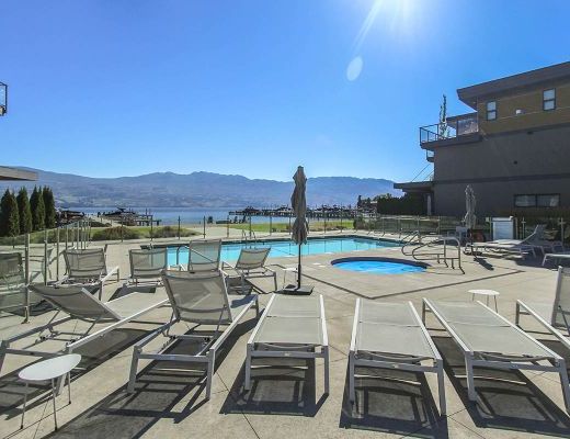 The Waterfront - 4 Bdrm - 4 Bdrm w/ Boat Lift - West Kelowna (CVH)