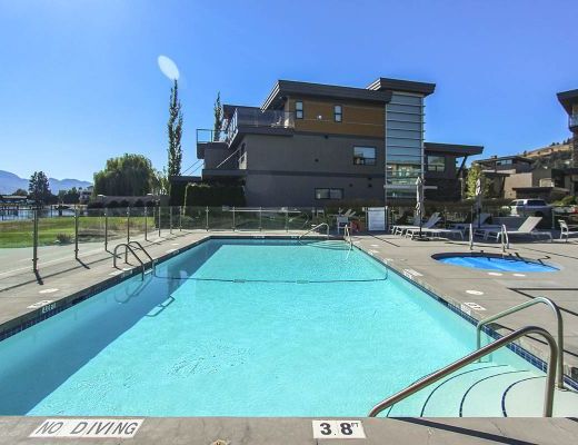 The Waterfront - 4 Bdrm - 4 Bdrm w/ Boat Lift - West Kelowna (CVH)