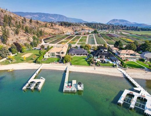 Lakeside Retreat - 5 Bdrm Lakefront with lift - West Kelowna