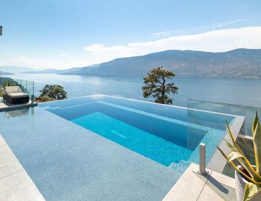 The Majestic Lakeview Home - 2 Bdrm w/ Pool  HT - Kelowna 