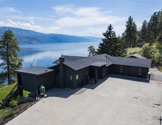 Valkyrie Estate -  6 Bdrm with HT - Peachland (CVH)