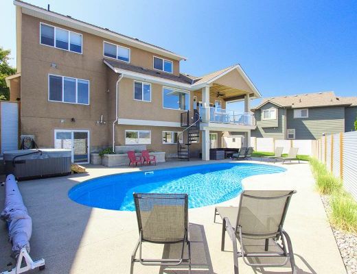 Sundance - 5 Bdrm w/ Heated Pool HT - Kelowna (CVH)