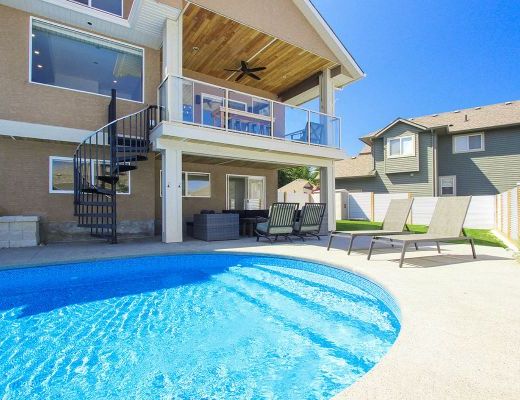 Sundance - 5 Bdrm w/ Heated Pool HT - Kelowna (CVH)