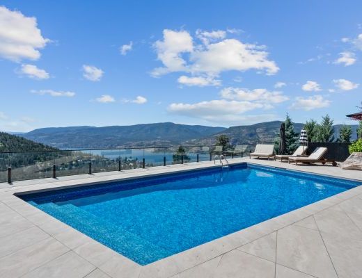 Luxury Point - 7 Bedroom HT w/pool - Kelowna (CVH) 