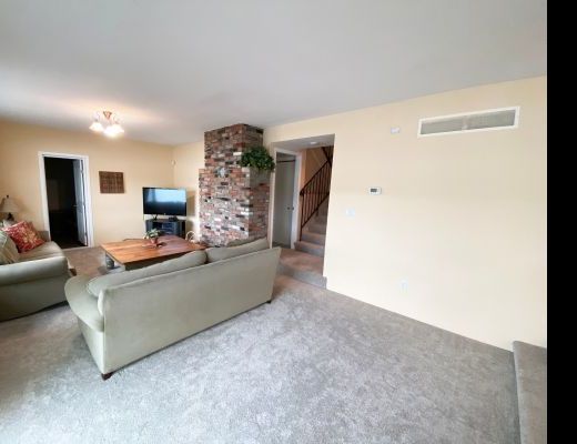 Private Paradise on Wood Lake - 4 bedroom Plus den HT w/ Boat lift - Oyama (CVH)