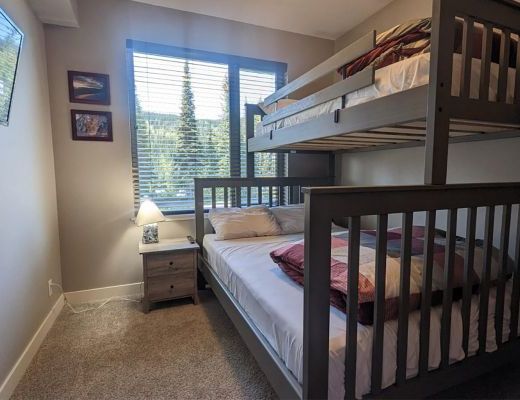 Echo Landing #13 - 2 Bdrm HT - Sun Peaks