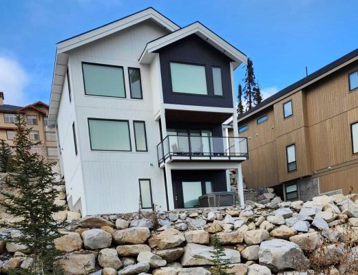 White Crystal Chalet - 4 Bdrm HT