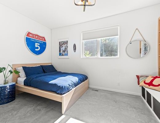 Adobe Haven - 5 Bedroom w/ Pool - Kelowna 