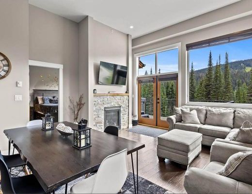 Echo Landing #15 - 3 Bdrm HT - Sun Peaks (TM)