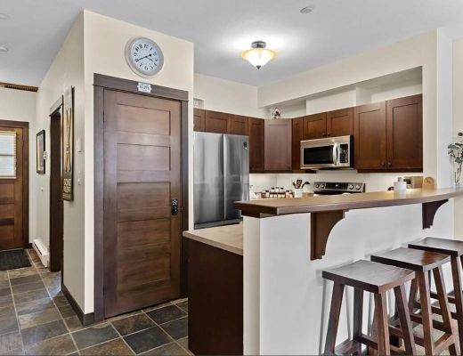 Stone's Throw #47 - 2 Bdrm HT - Sun Peaks (TM)