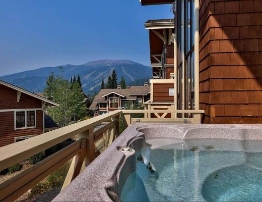 Stone's Throw #59 - 3 Bdrm HT - Sun Peaks (TM)