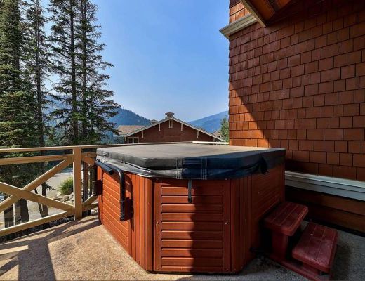 Stone's Throw #59 - 3 Bdrm HT - Sun Peaks (TM)