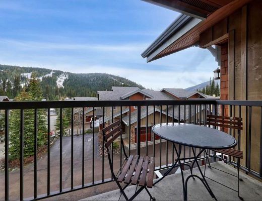 Trapper's Landing #12 - 2 Bdrm + Den HT - Sun Peaks (TM)