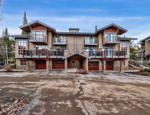 Trapper's Landing #12 - 2 Bdrm + Den HT - Sun Peaks (TM)