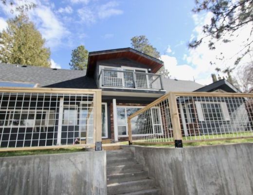 Lakeshore Cabin - 4 Bdrm Lakefront - Kelowna (CVH)