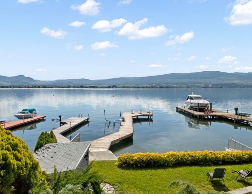 The Lake Escape - 6 Bdrm - West Kelowna (CVH)