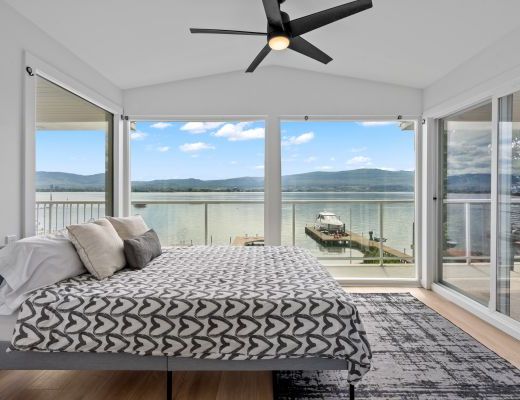 The Lake Escape - 6 Bdrm - West Kelowna (CVH)
