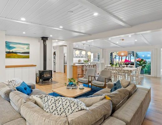 Mission Lakeview Rancher - 4 Bdrm HT w/Pool - Kelowna (CVH)