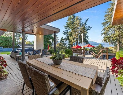 Mission Lakeview Rancher - 4 Bdrm HT w/Pool - Kelowna (CVH)