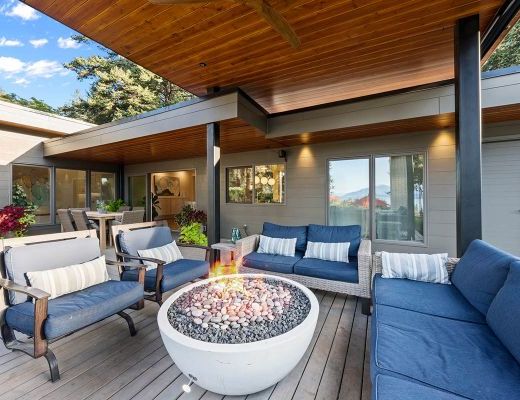 Mission Lakeview Rancher - 4 Bdrm HT w/Pool - Kelowna (CVH)