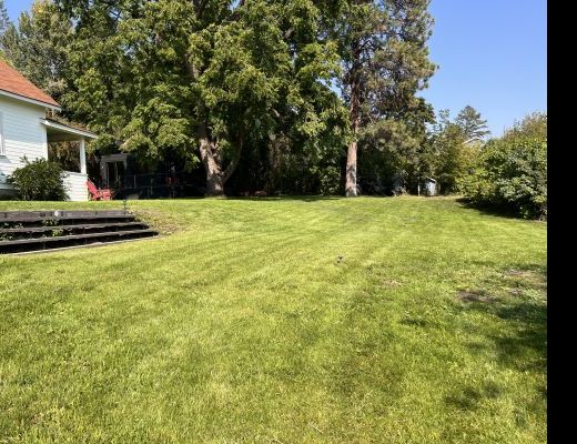 Lakeside Manor - 4 Bdrm-300 ft of Private Beach - Kelowna (CVH)