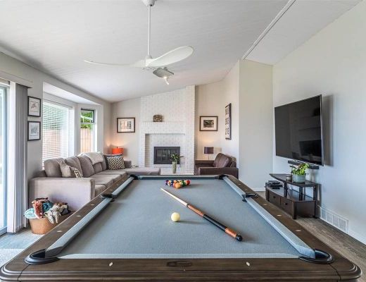 Barefoot Beachhouse - 3 Bdrm Lakefront - West Kelowna (CVH)