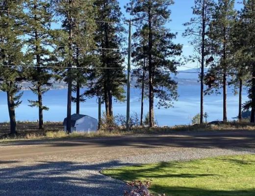 Sunset Ridge Home - 3 Bdrm HT - West Kelowna
