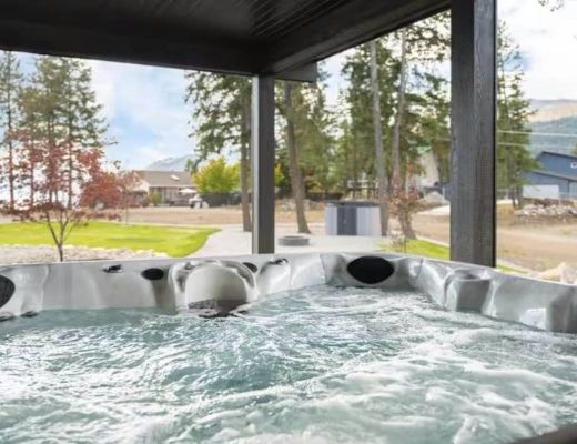 Sunset Ridge Home - 3 Bdrm HT - West Kelowna