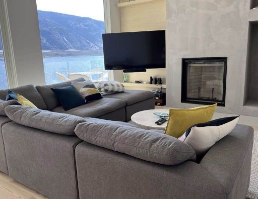 Lakeside Estate - 4 Bdrm HT - Osoyoos