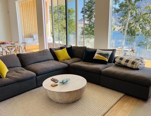 Lakeside Estate - 4 Bdrm HT - Osoyoos