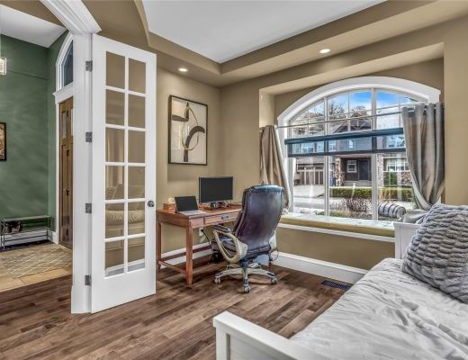 Black Mountain Oasis - 5 Bdrm w/ Pool (CVH)