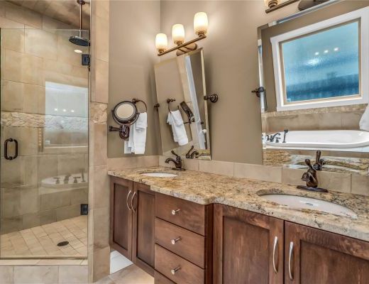 Black Mountain Oasis - 5 Bdrm w/ Pool (CVH)