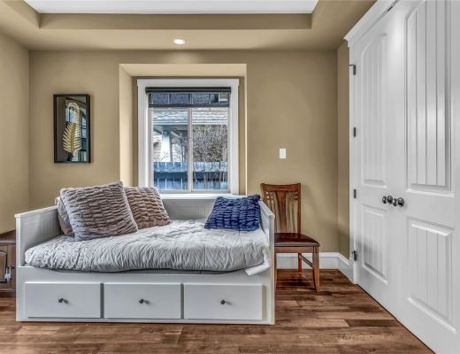 Black Mountain Oasis - 5 Bdrm w/ Pool (CVH)