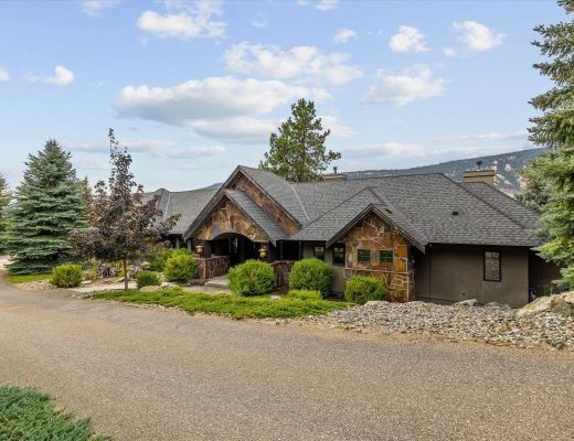 Elegant Lakeview Residence - 4 Bdrm - Oyama