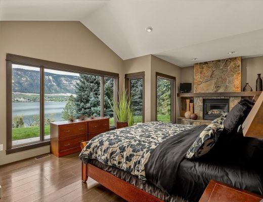 Elegant Lakeview Residence - 4 Bdrm - Oyama