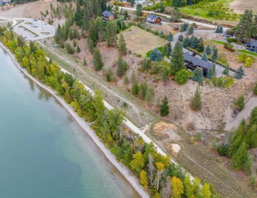 Elegant Lakeview Residence - 4 Bdrm - Oyama