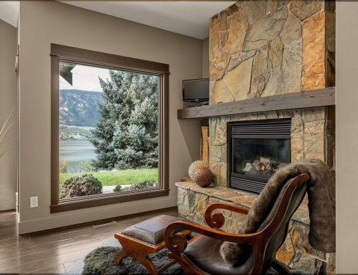 Elegant Lakeview Residence - 4 Bdrm - Oyama